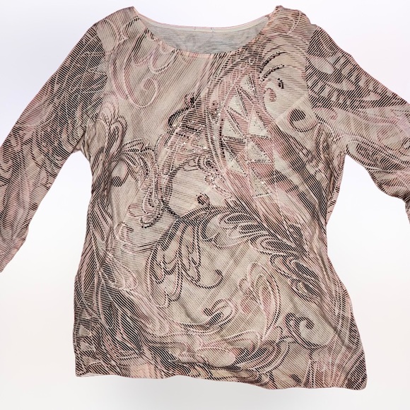 Chicos 3/4 sleeve shirt sz L embellished front design easy fit jersey style - Picture 6 of 10